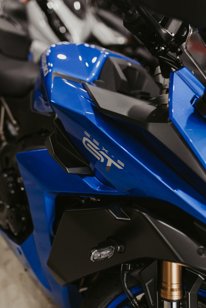 Detalle moto Suzuki